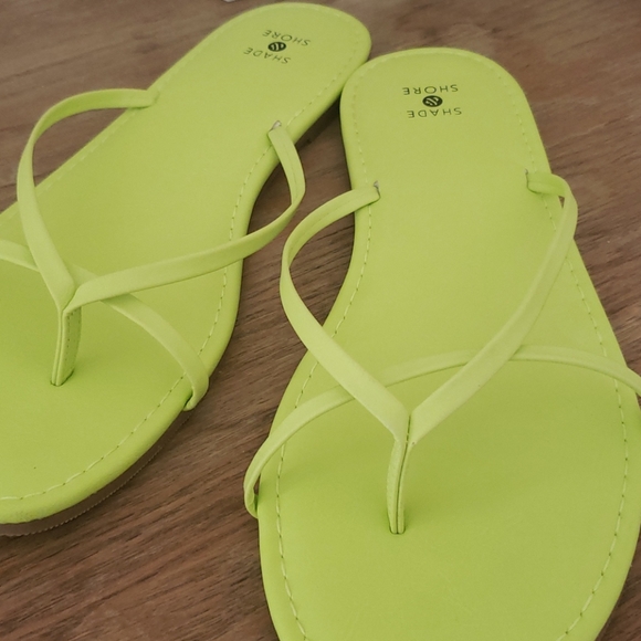 shade shore flip flops